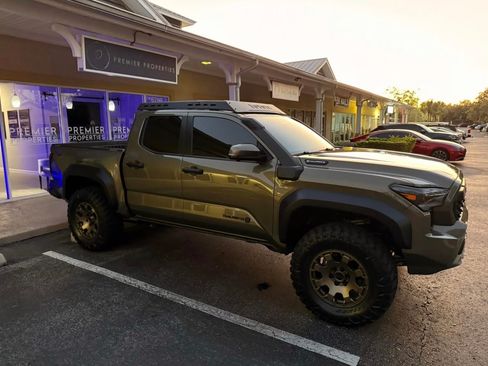 Used 2025 Toyota Tacoma Trailhunter Pickup 4D 5 ft image 2