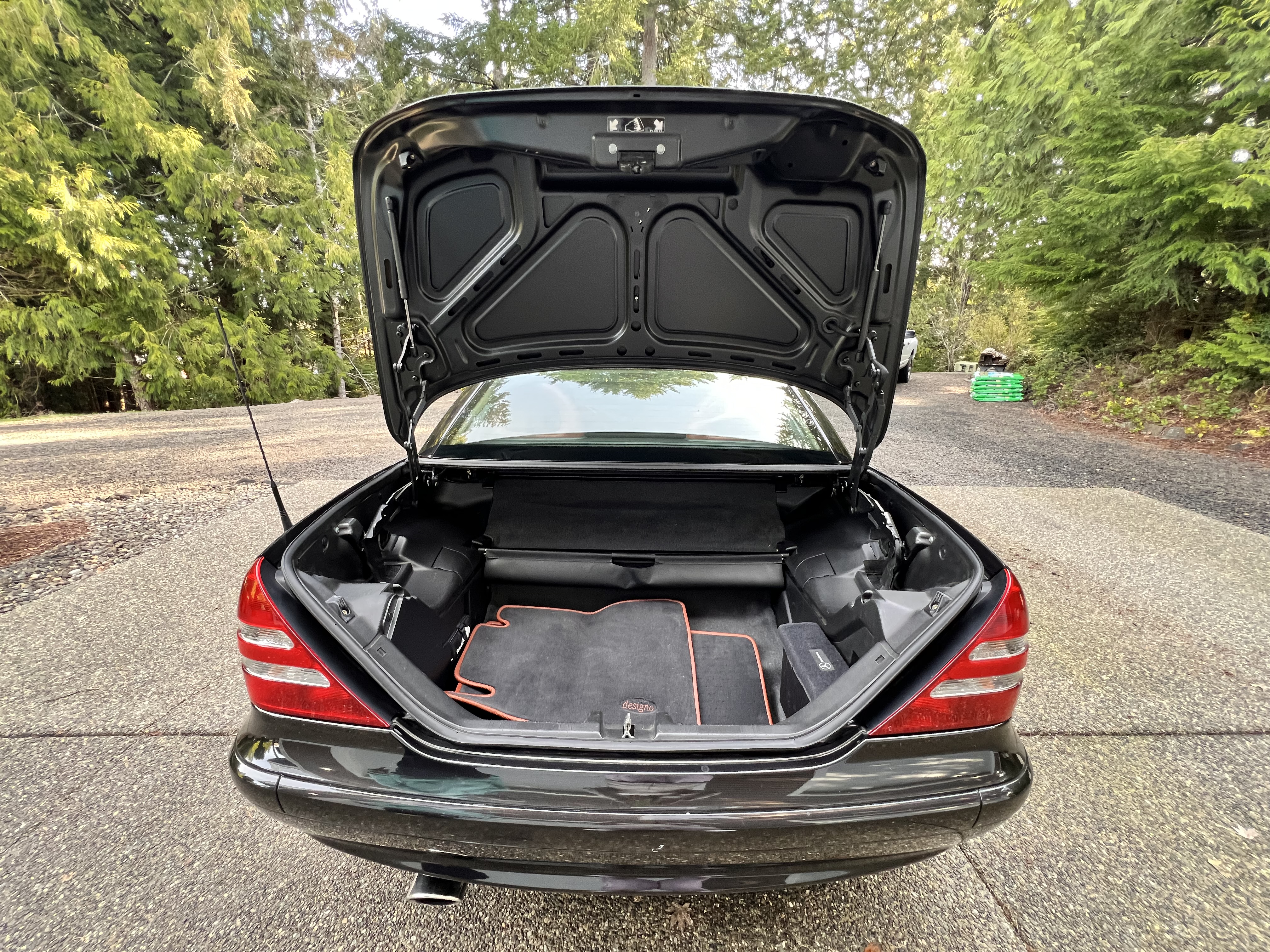 Used 2004 Mercedes-Benz SLK 230 image 9