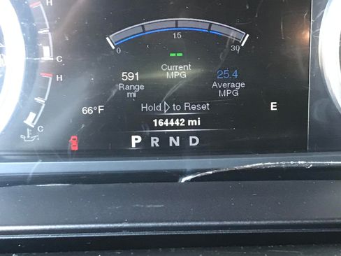 Used 2014 RAM 1500 Limited image 9