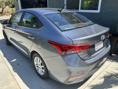Used 2020 Hyundai Accent SEL FWD image 4