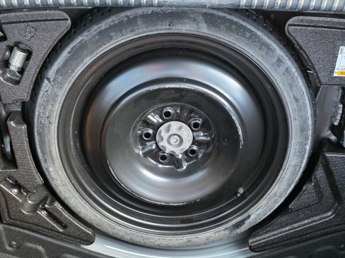 Used 2017 Lexus IS 200t F Sport image 17