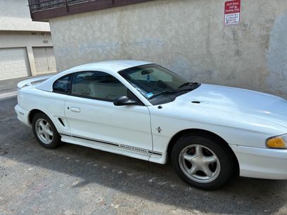 Used 1998 Ford Mustang Coupe