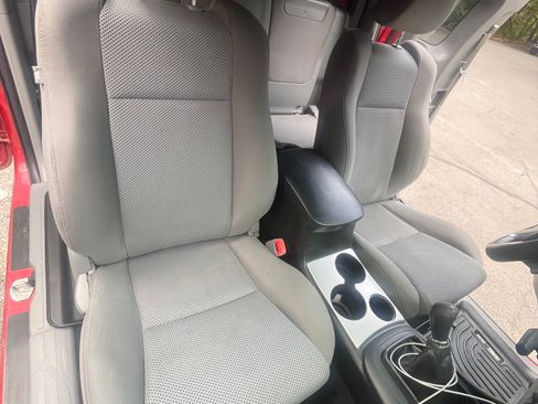 Used 2014 Toyota Tacoma 4x4 Access Cab V6 w/ TRD Sport Package image 11