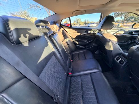 Used 2017 Nissan Maxima Platinum image 14