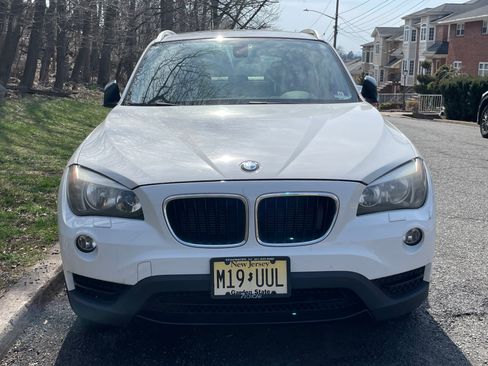Used 2013 BMW X1 xDrive28i image 1