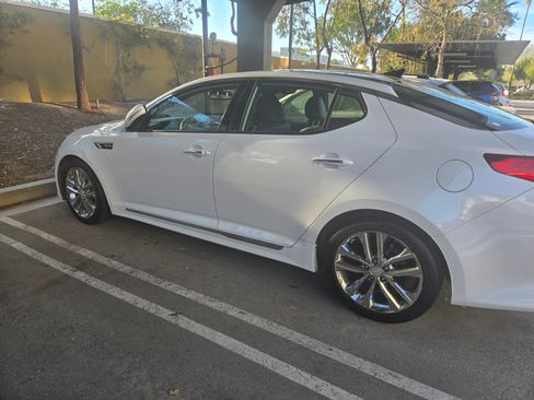 Used 2014 Kia Optima SX image 3