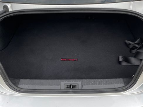 Used 2013 Scion FR-S image 10