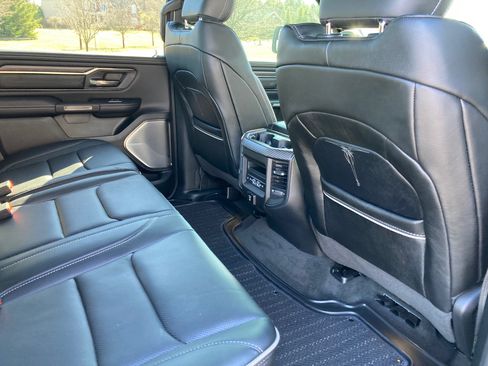 Used 2021 RAM 1500 Limited w/ Night Edition image 10