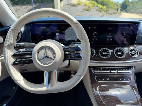 Used 2022 Mercedes-Benz E 450 Coupe image 23