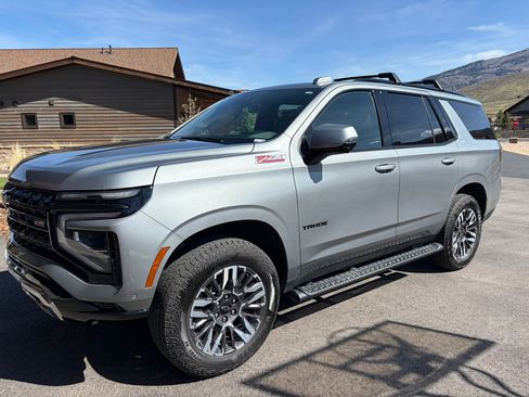 Used 2025 Chevrolet Tahoe Z71 w/ Z71 Off-Road Package AWD/4WD image 1