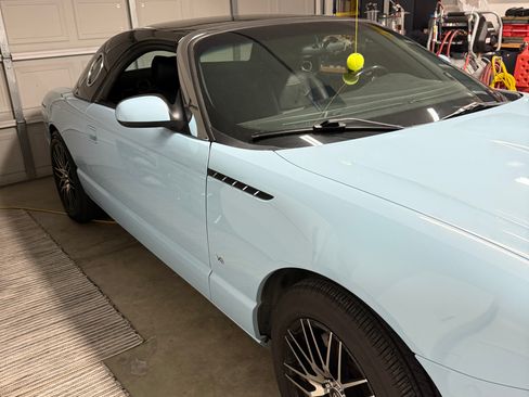 Used 2003 Ford Thunderbird image 14