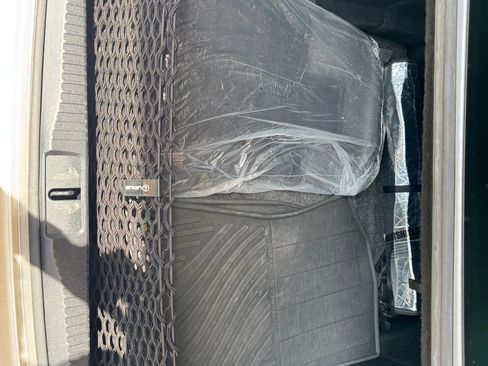 Used 2016 Lexus GS F image 32