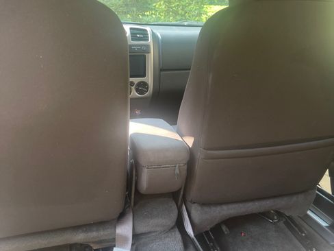 Used 2012 Chevrolet Colorado LT image 11