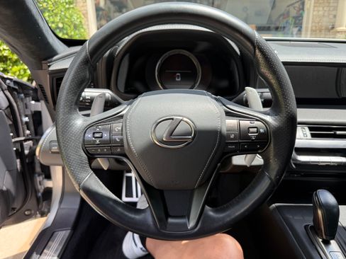 Used 2018 Lexus LC 500 Coupe w/ Touring Package RWD image 21