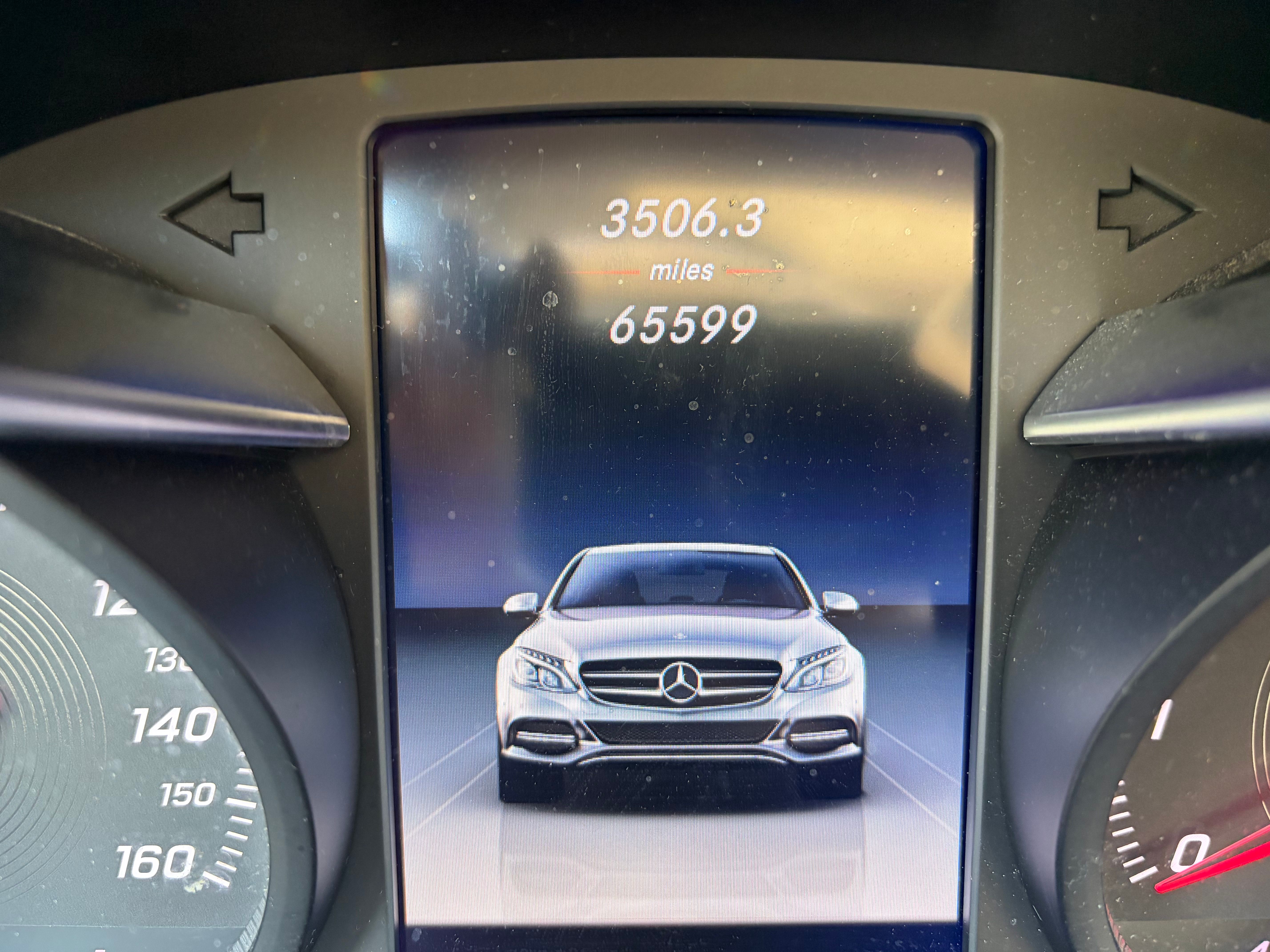 Used 2017 Mercedes-Benz C 300 4MATIC Sedan image 2