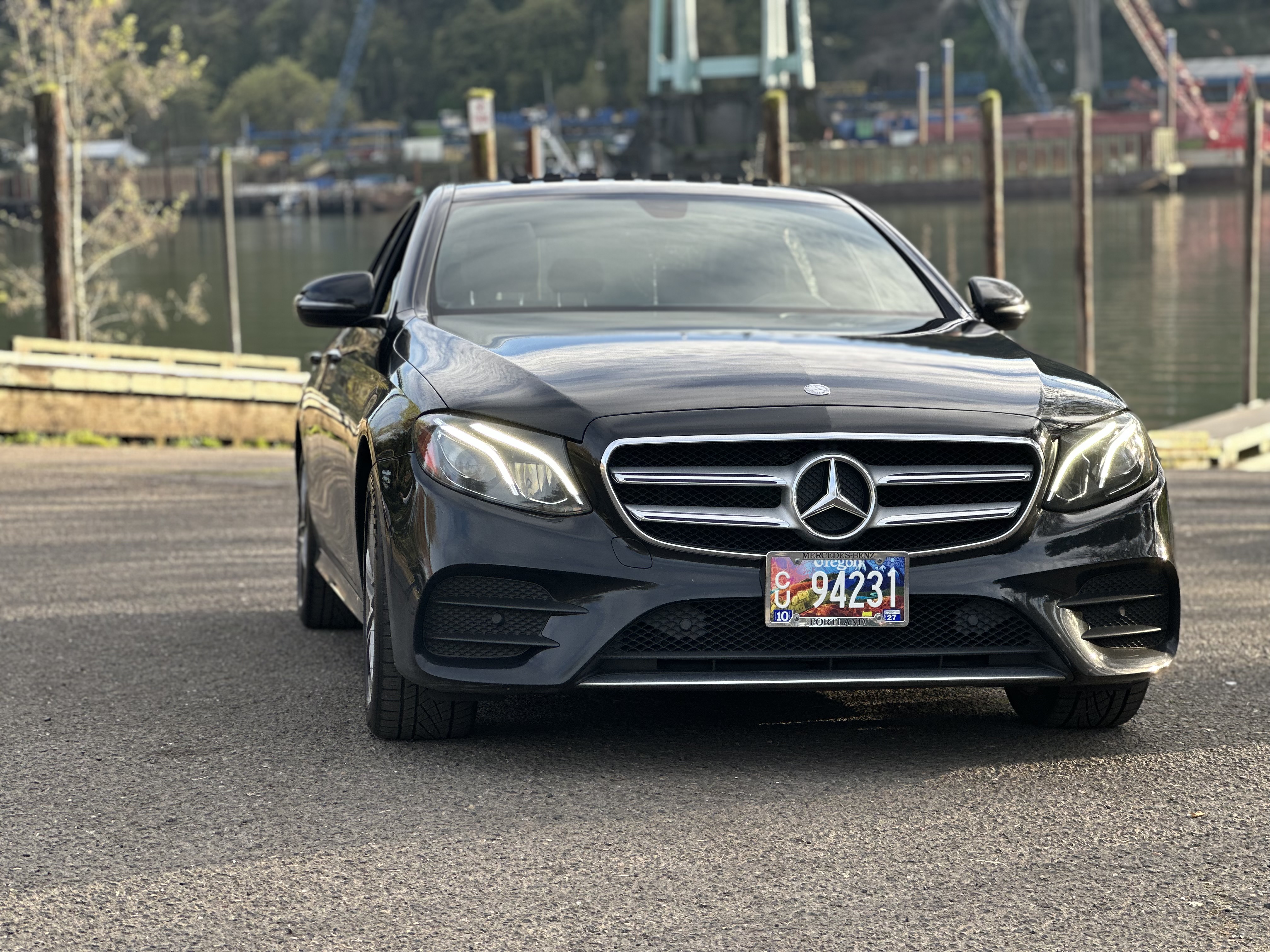 Used 2017 Mercedes-Benz E 300 4MATIC image 2