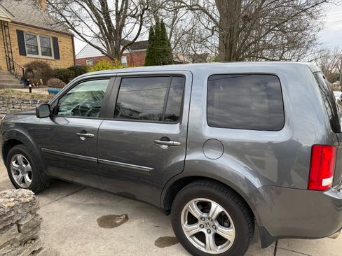 Used 2013 Honda Pilot EX image 1