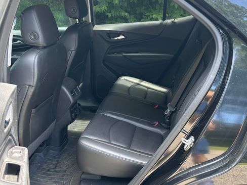 Used 2018 Chevrolet Equinox Premier AWD/4WD image 6
