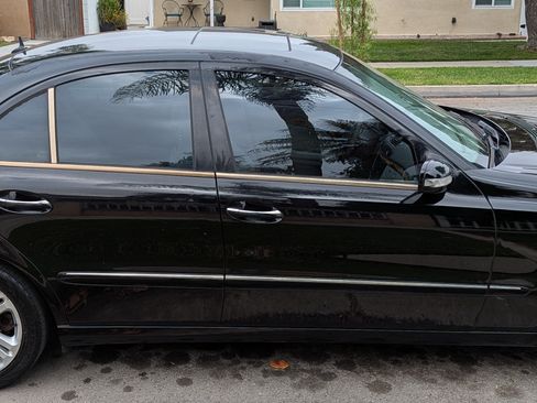 Used 2006 Mercedes-Benz E 350 Sedan image 4