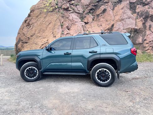 Used 2025 Toyota 4Runner TRD Off-Road Premium w/ Tow Technology Package AWD/4WD image 1
