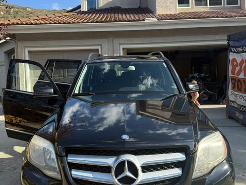 Used 2015 Mercedes-Benz GLK 350 2WD image 4
