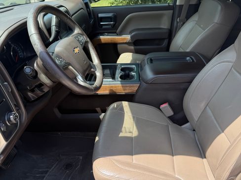 Used 2015 Chevrolet Silverado 1500 LTZ w/ Texas Edition, 1LZ Trim RWD image 10