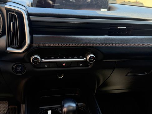 Used 2024 MAZDA CX-50 AWD 2.5 Turbo image 22