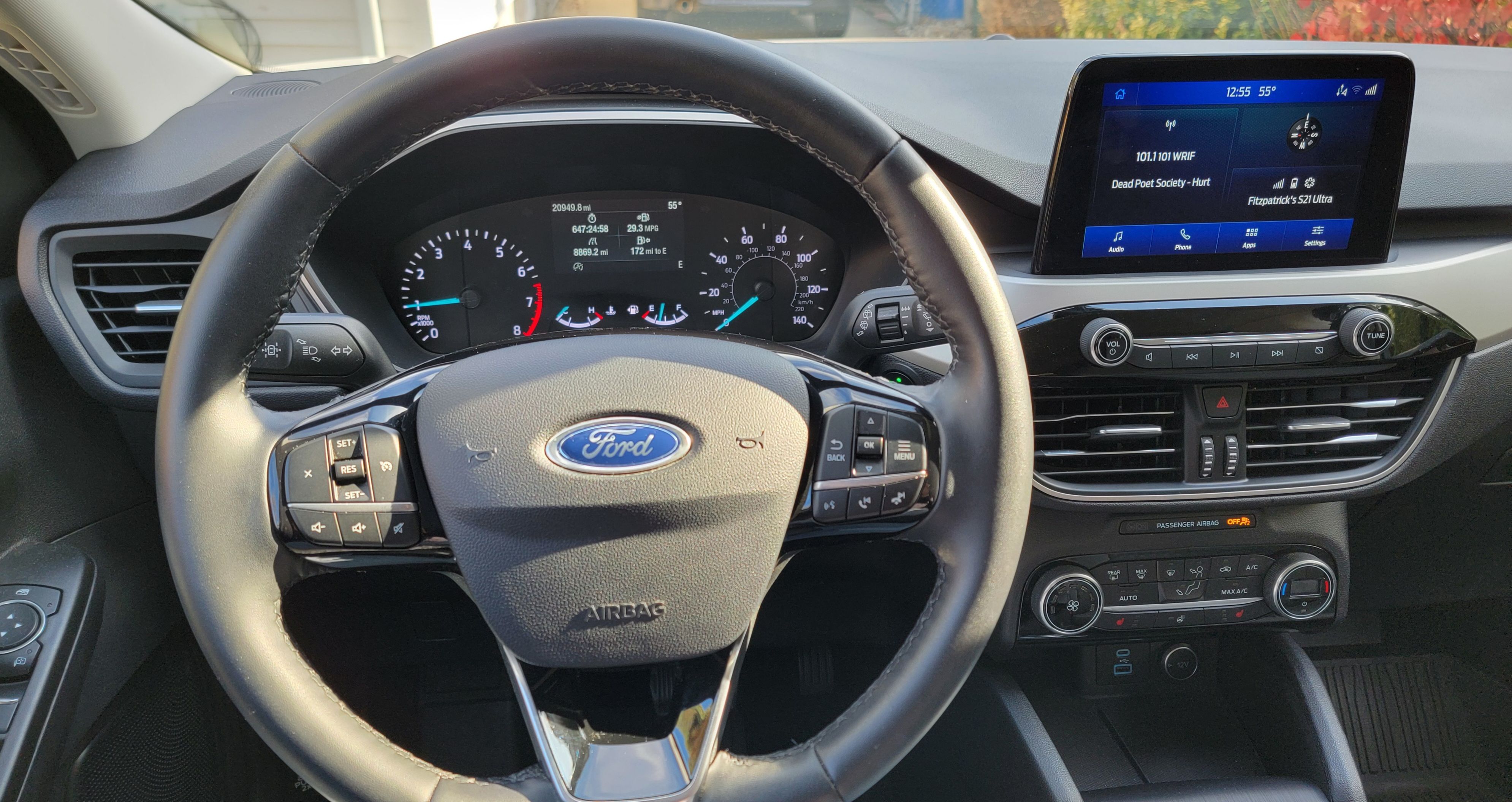 Used 2021 Ford Escape SE w/ Cold Weather Package AWD/4WD image 10