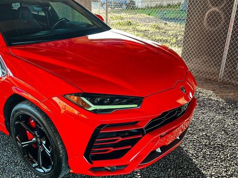 Used 2021 Lamborghini Urus image 15