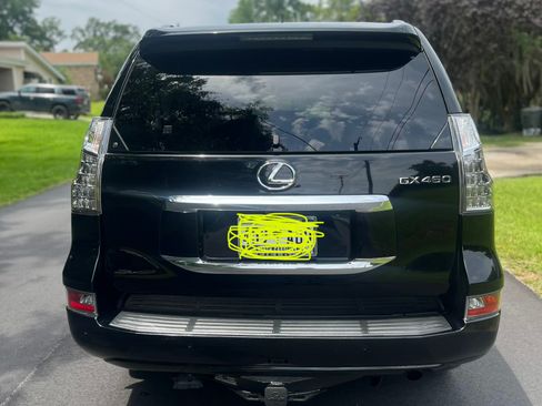 Used 2017 Lexus GX 460 Premium w/ Premium Package AWD/4WD image 2