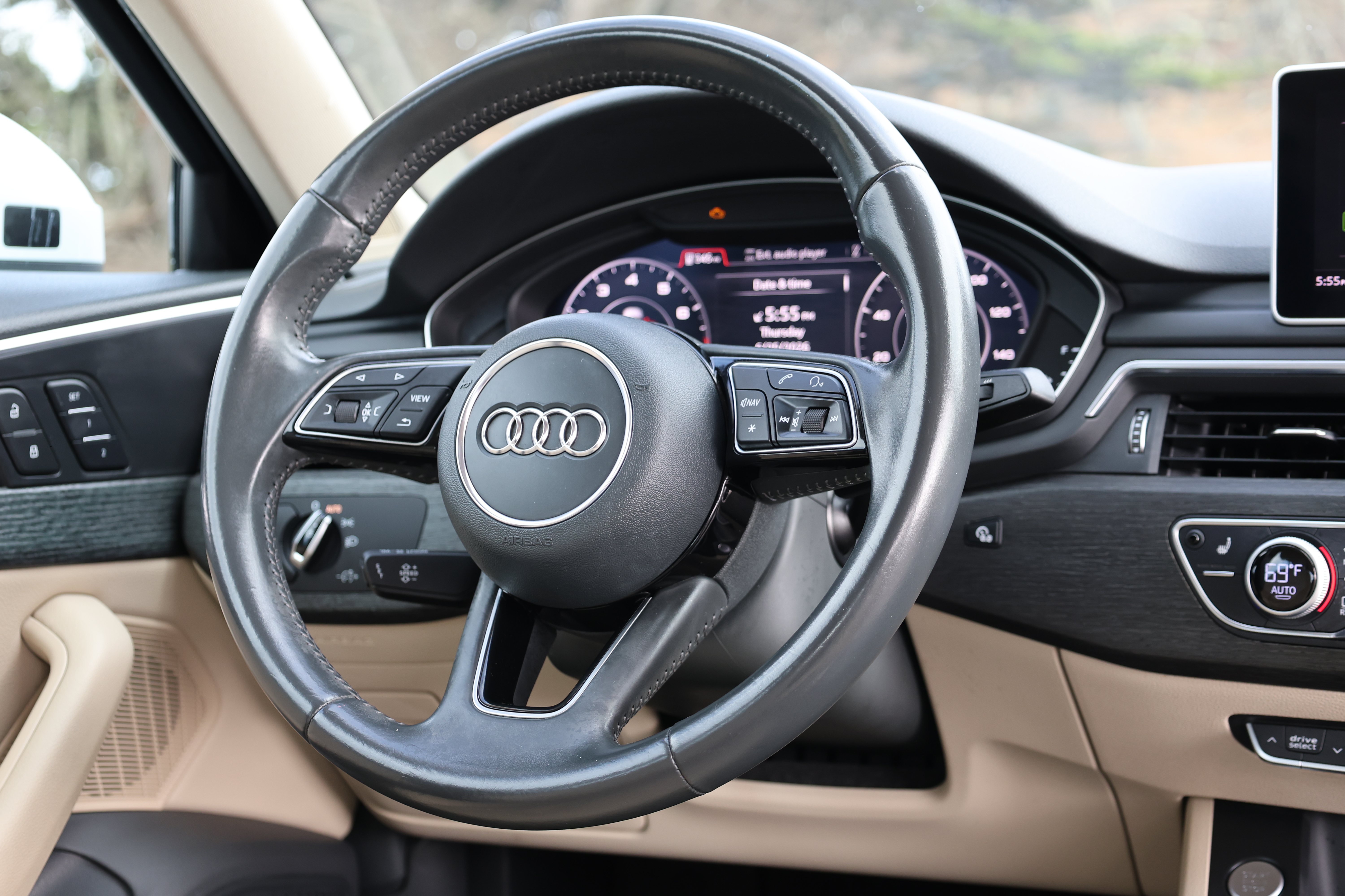 Used 2017 Audi A4 2.0T Premium Plus w/ Premium Plus Package AWD/4WD image 16