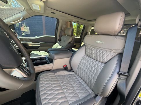 Used 2026 Ford F350 Platinum w/ Platinum Plus Package AWD/4WD image 8
