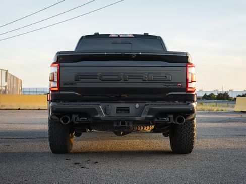 Used 2023 Ford F150 Raptor w/ Equipment Group 802A Raptor R AWD/4WD image 5
