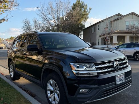 Used 2019 Volkswagen Atlas SE w/ Towing Package image 2