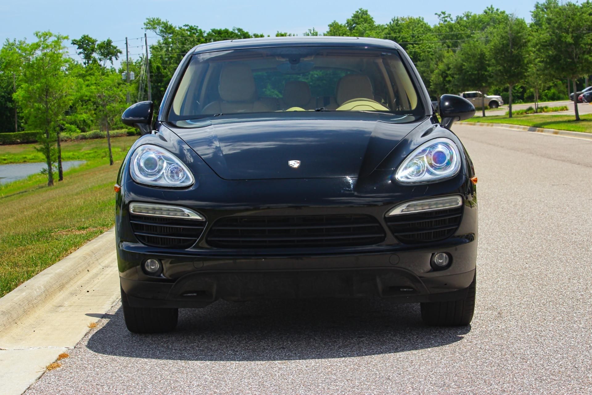 Used 2014 Porsche Cayenne Diesel AWD/4WD image 15