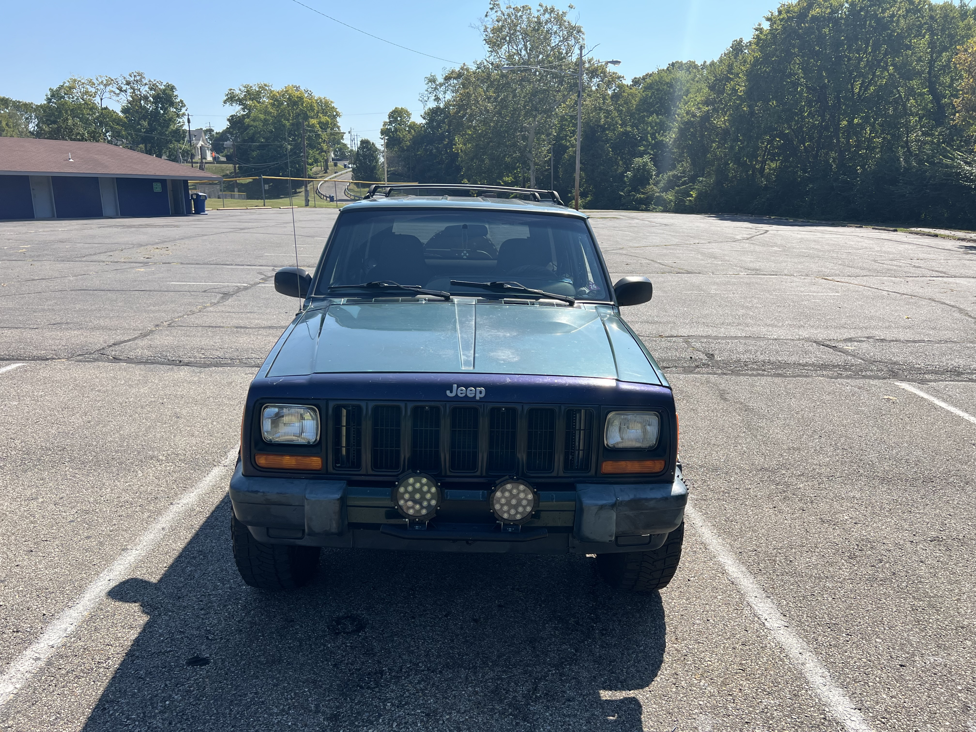 Used 2001 Jeep Cherokee Sport AWD/4WD image 8
