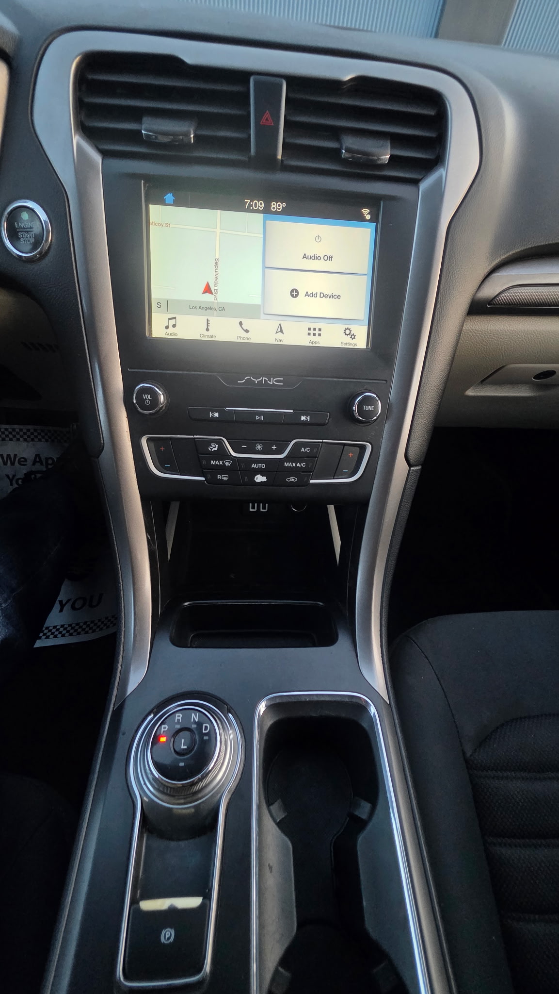 Used 2019 Ford Fusion SE FWD image 13