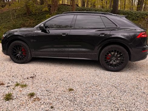 Used 2019 Audi Q8 Premium AWD/4WD image 2