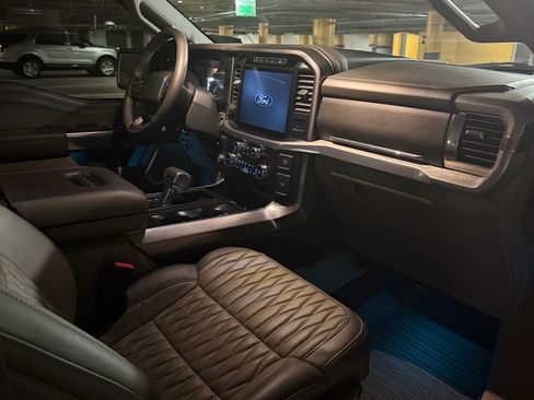 Used 2024 Ford F150 Platinum w/ Equipment Group 703A Plus image 11