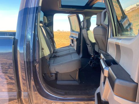 Used 2020 Ford F250 XLT w/ XLT Premium Package AWD/4WD image 12