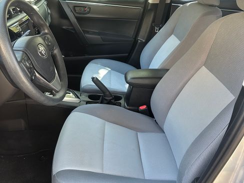 Used 2016 Toyota Corolla L image 16