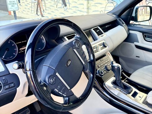 Used 2013 Land Rover Range Rover Sport HSE LUX image 10