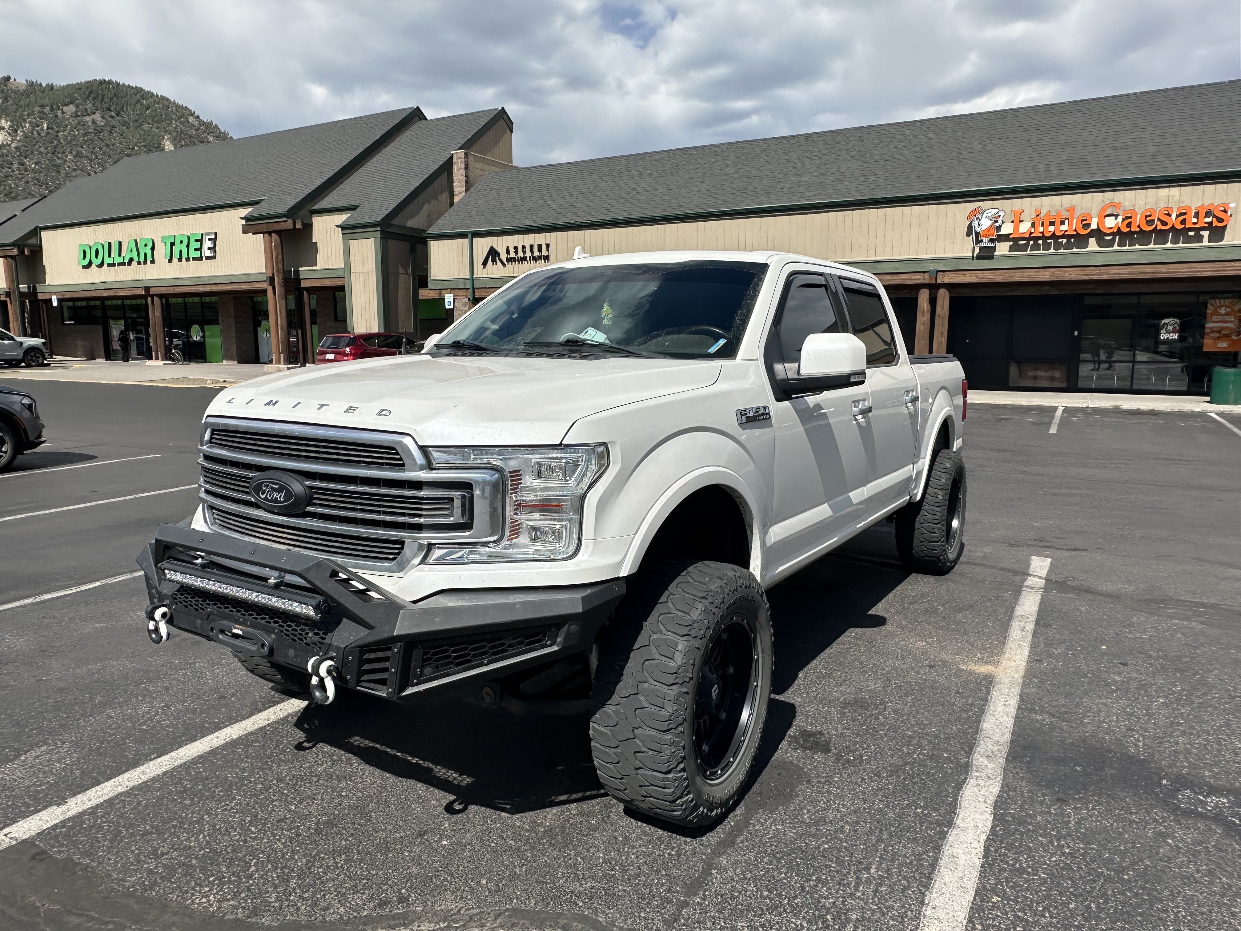 Used 2019 Ford F150 Limited AWD/4WD image 2