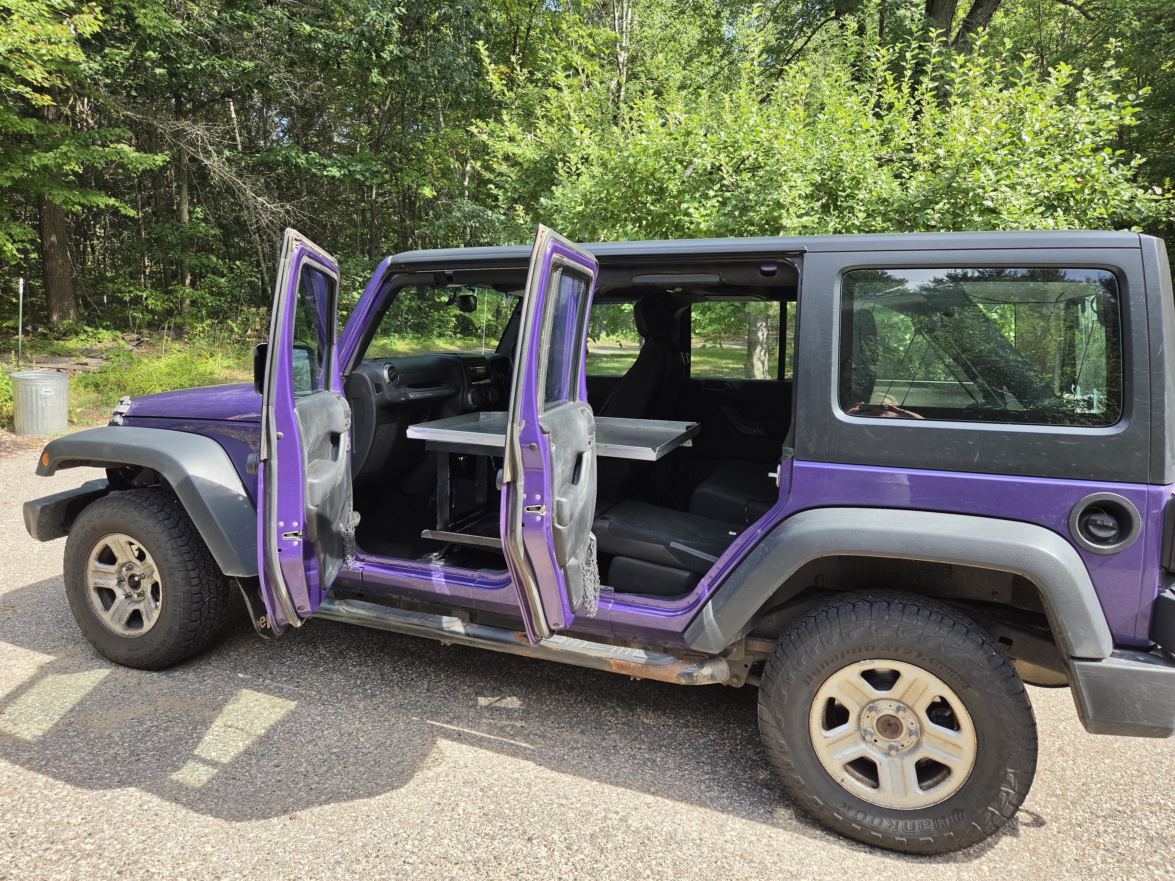 Used 2017 Jeep Wrangler Unlimited Sport AWD/4WD image 4