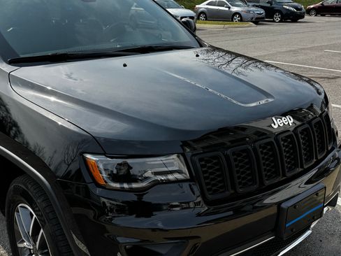 Used 2019 Jeep Grand Cherokee Limited w/ Luxury Group II AWD/4WD image 13