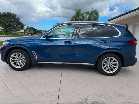 Used 2021 BMW X5 xDrive45e w/ Executive Package AWD/4WD image 13