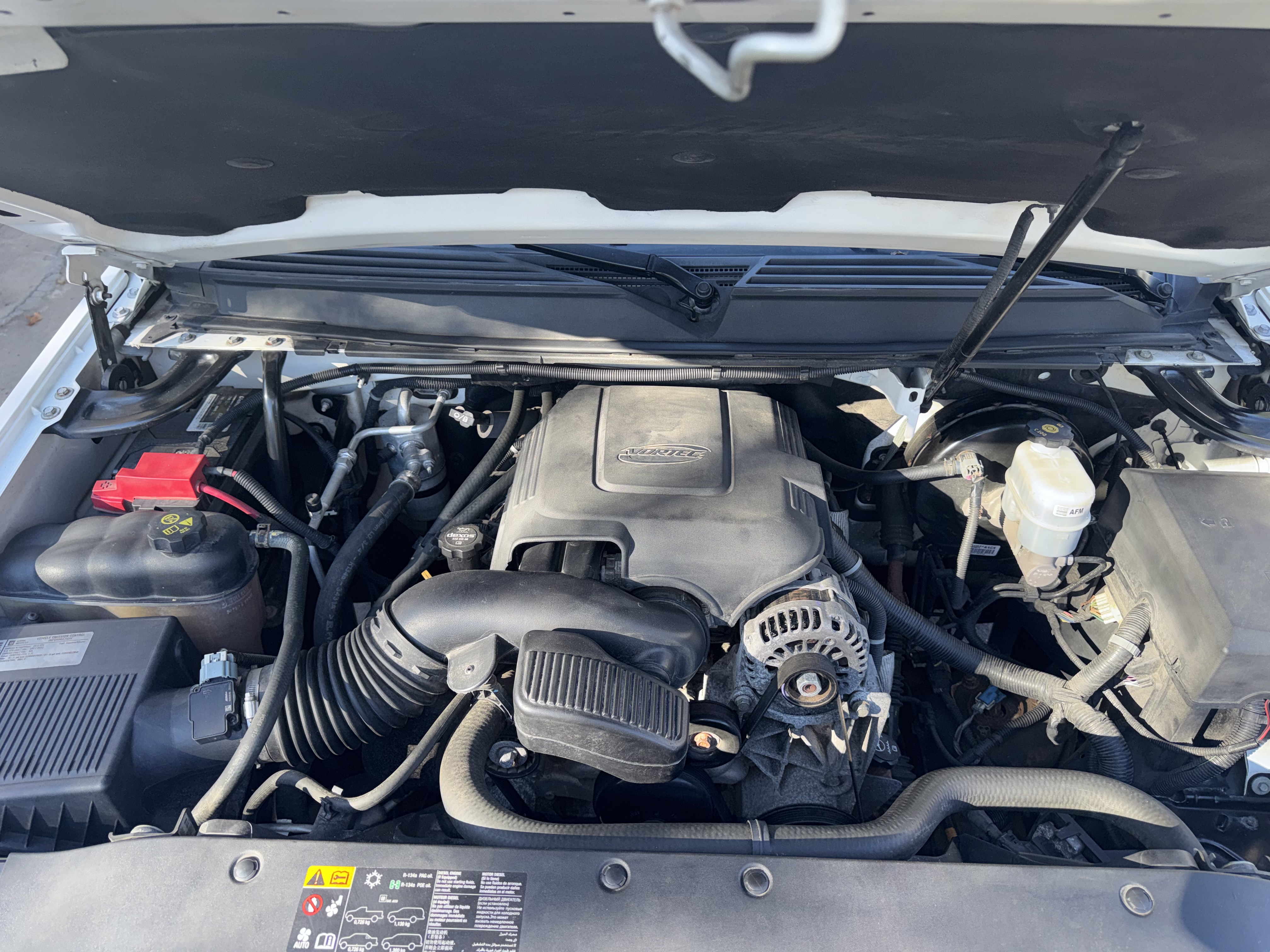 Used 2012 Cadillac Escalade EXT Luxury AWD/4WD image 30