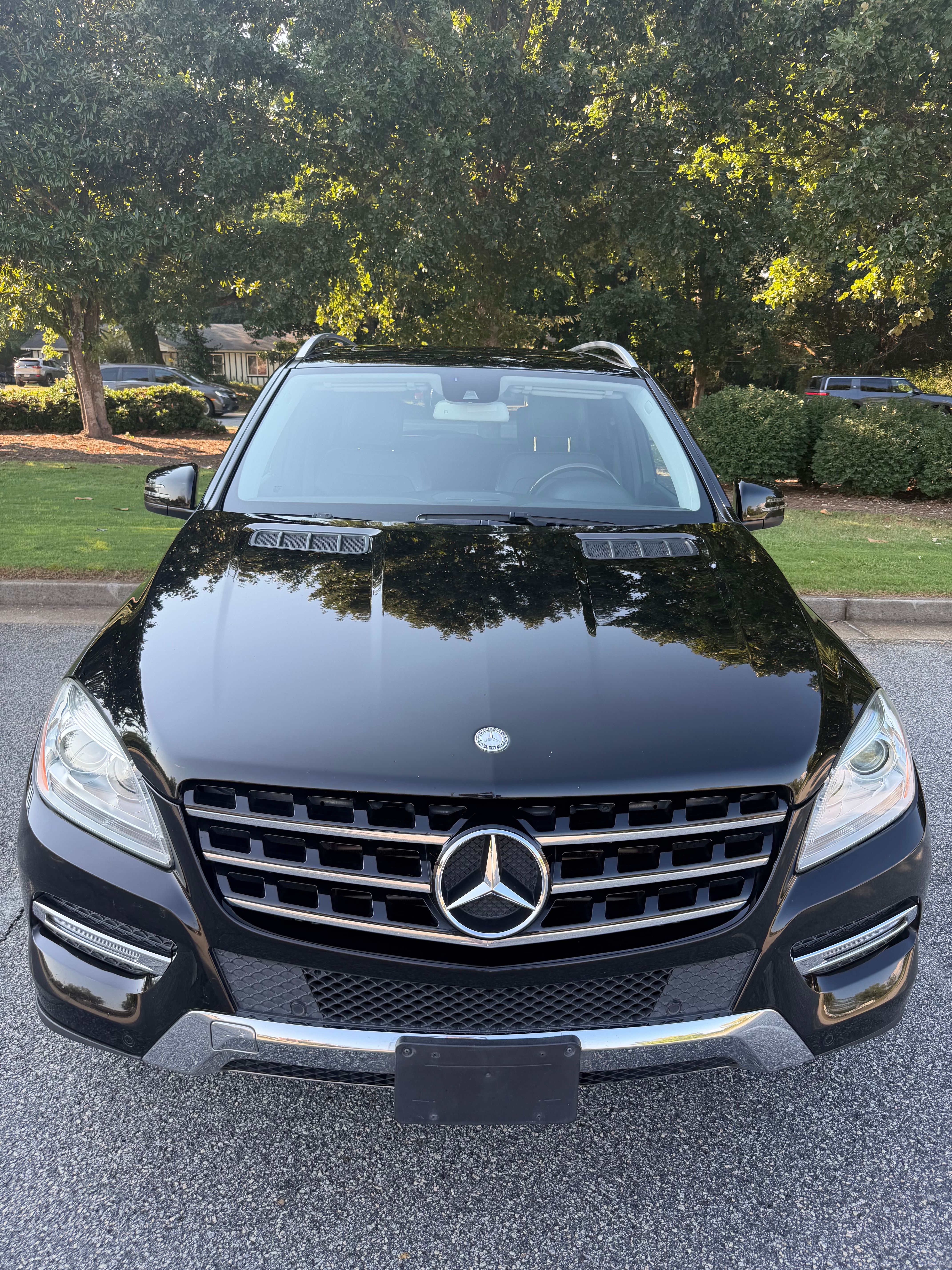 Used 2014 Mercedes-Benz ML 350 BlueTEC 4MATIC image 2