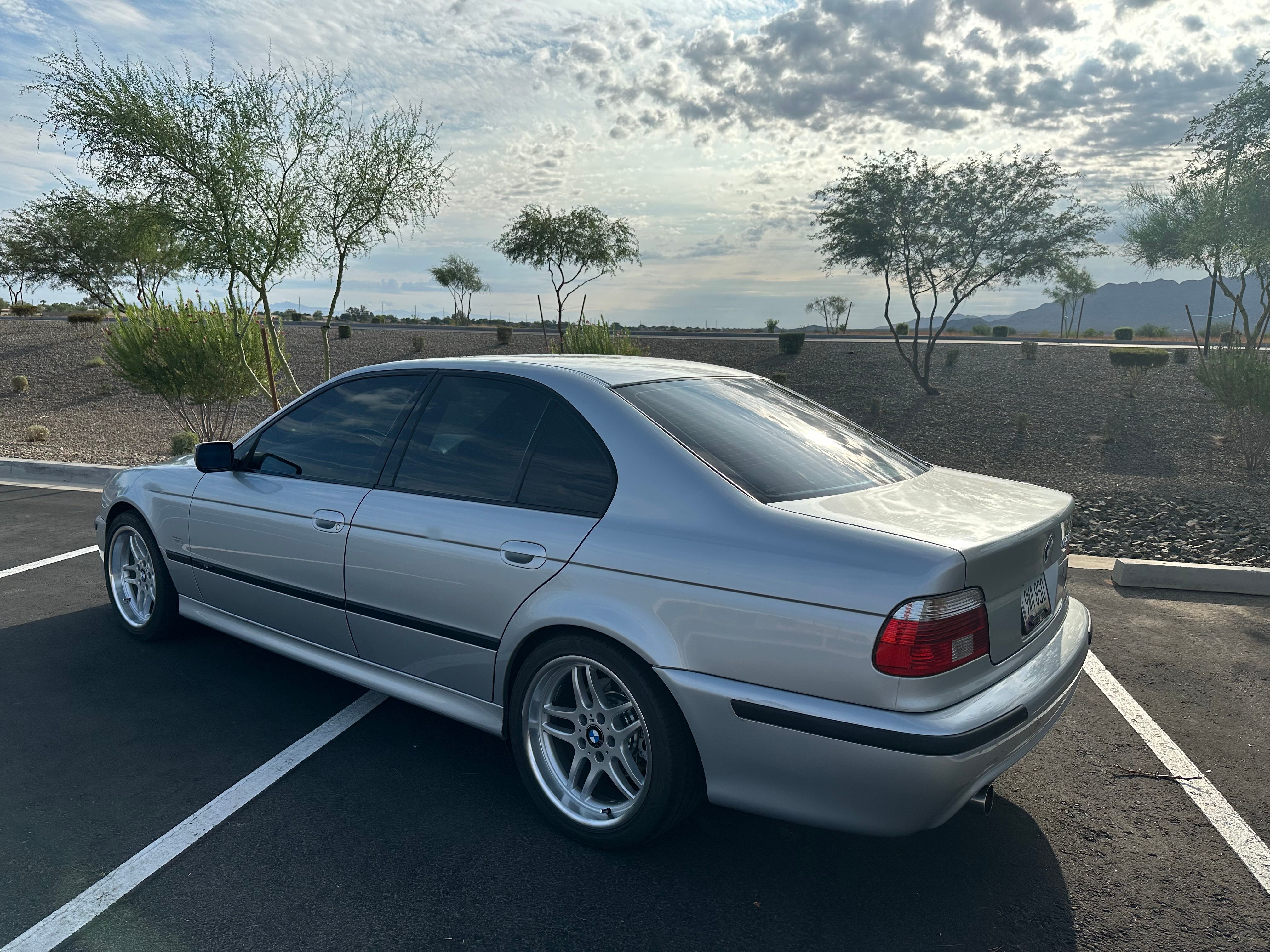 Used 2003 BMW 540i Sedan RWD image 4
