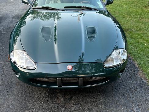 Used 2000 Jaguar XK8 Convertible RWD image 15
